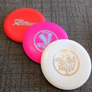 Discraft Disc Golf 3 Disc Set Buzzz Midrange Cyclone Driver Soft Challenger